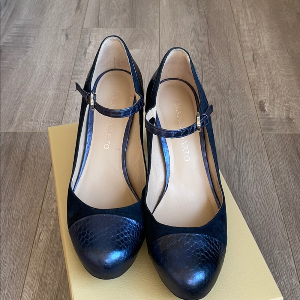 Franco Sarto suede Pumps